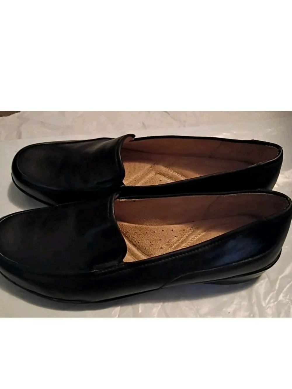 Classic Black Leather Slip-On Loafers for Women Size 8.5 M